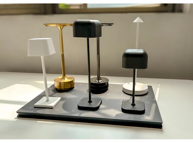 Multi-Lamp Charging Station product detail 4